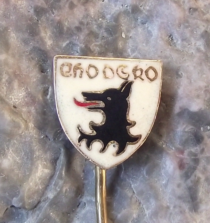 Vintage Chodsko Region of Domazlice Chod Ethnic Group Wolf Shield Pin Badge
