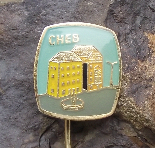 Vintage Cheb Eger Town Square Fountain George of Poděbrady Statue Pin Badge
