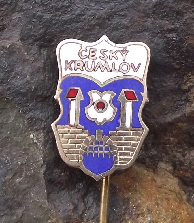 Vintage Český Krumlov Czechoslovakia Coat of Arms Tourist Pin Badge