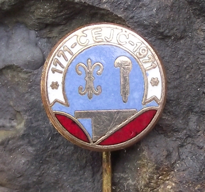1971 Čejč Czechoslovakia 200th Anniversary Coat of Arms Pin Badge
