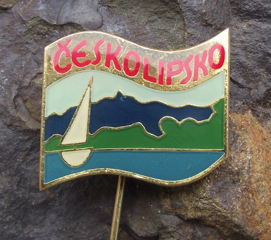 Vintage Českolipsko Region Sailing Yacht Lake Pin Badge