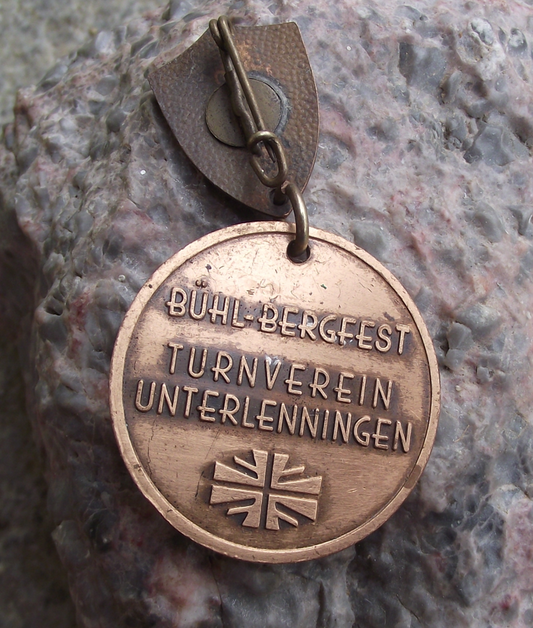 1967 Bühl Mountain Festival Turnerkreuz German Sports Club Medal Pin Badge