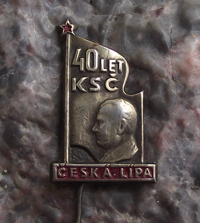 1961 KSC Czechoslovakia Communist Party Klement Gottwald Pin Badge
