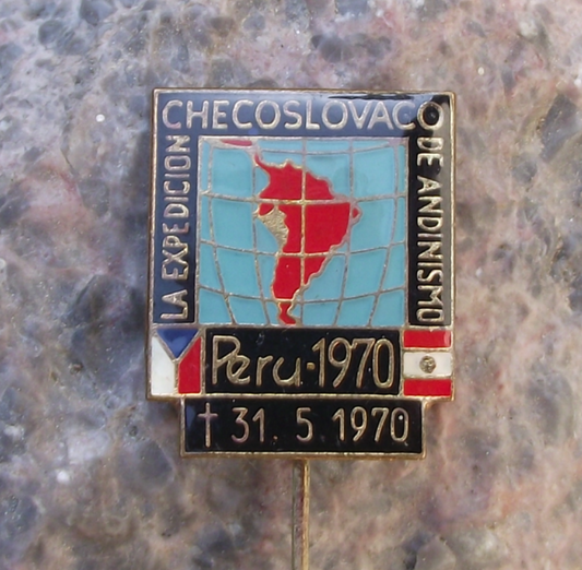 1970 Czech Ascent of Andes Peru Mountain Climbing Disaster Pin Badge