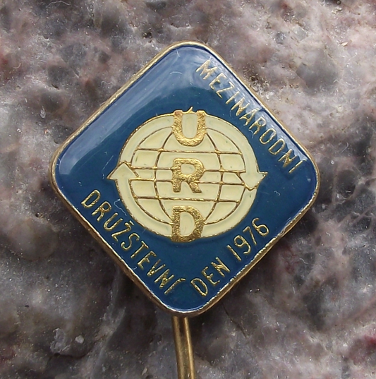 1976 Czechoslovakia URD International Trade Union Day May 1st Pin Badge