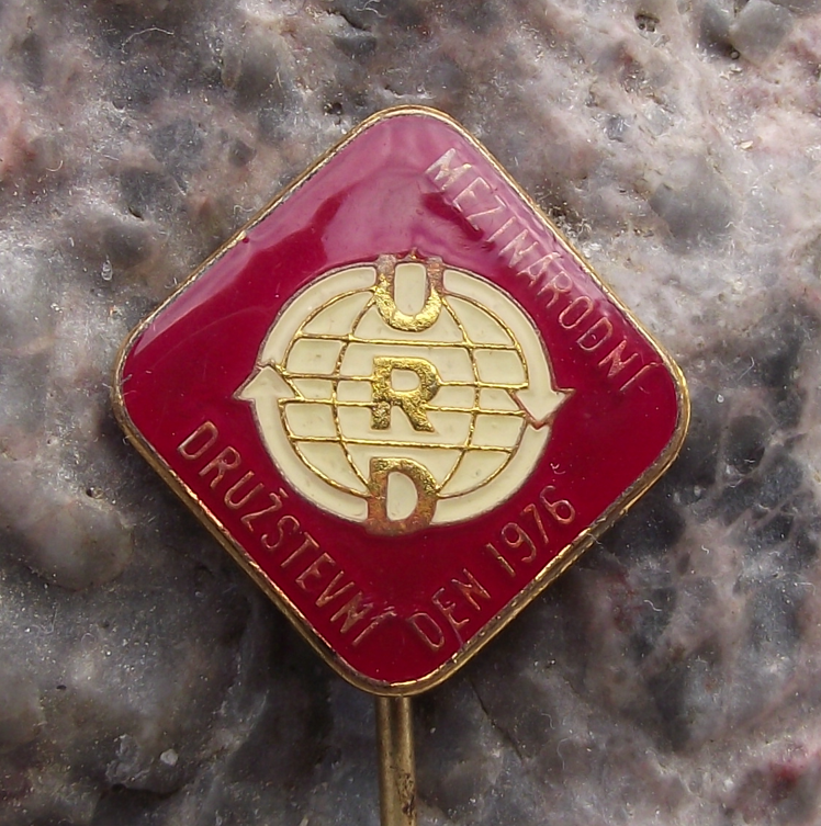 1976 Czechoslovakia URD International Trade Union Day May 1st Pin Badge