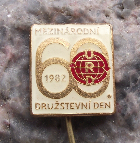 1982 Czechoslovakia URD International Trade Union Day May 1st Pin Badge