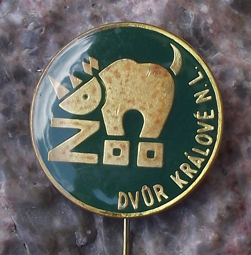 Vintage Rhinoceros White Black Rhino Safari Park Dvur Kralove Zoo Pin Badge