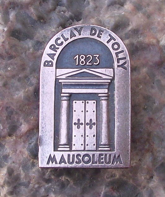 Vintage Estonia Field Marshal Mikhail Barclay de Tolly Mausoleum Pin Badge