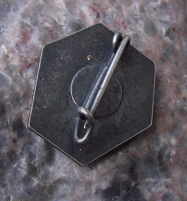 Vintage Karlis Ulmanis 4th President of Latvia Pin Badge