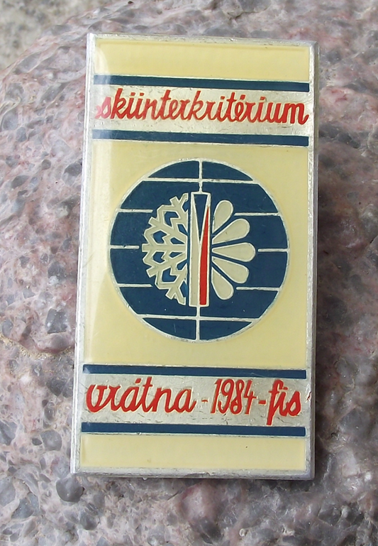 1984 FIS Vratna Ski Interkriterium Annual Slovak Skiing Competition Mountains Pin Badge