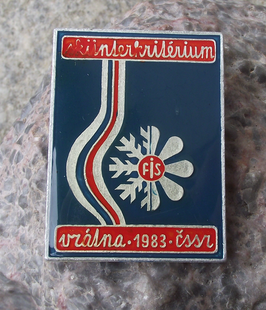 1983 FIS Vratna Ski Interkriterium Annual Slovak Skiing Competition Mountains Pin Badge