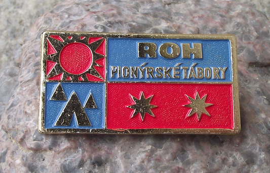Vintage Pioneer Czech Pionýr Camp 2 Star ROH Pin Badge