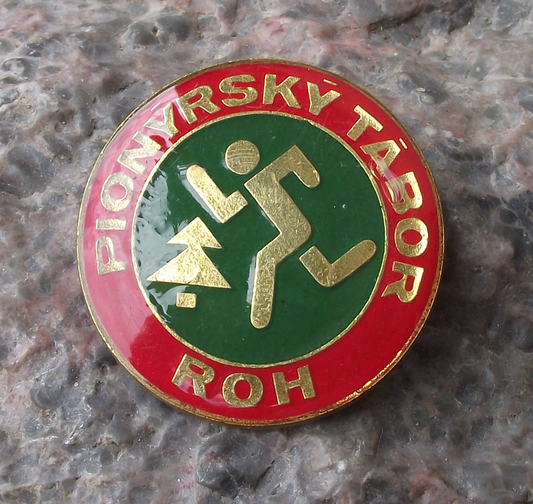 Vintage Czech Pioneer Pionyr Camp Forest Running Pioneering ROH Pin Badge