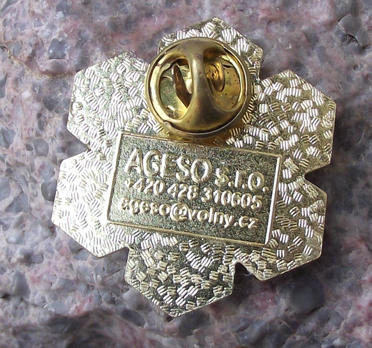 2002 Krkonošská sedmdesátka 70km Mountain Cross-country Skiing Krkonoše Pin Badge