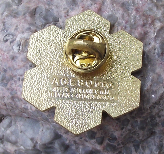 1999 Krkonošská sedmdesátka 70km Mountain Cross-country Skiing Krkonoše Pin Badge