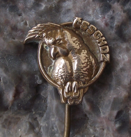 Vintage Cockatoo and Parrot Breeders Association Exotic CS Bird Club Pin Badge