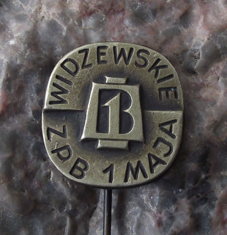 Vintage Widzew Cotton Industry Poland Mayday 1st May Cotton Reel Pin Badge