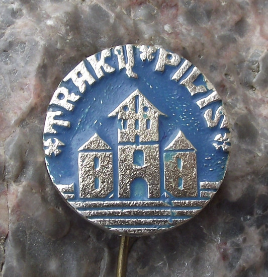 Vintage Lithuania Trakai Island Castle Souvenir Pin Badge