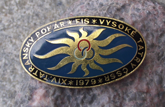 1979 XIV 14th Vysoke Tatry Slovakia Skiing Competition Tatra Cup Pin Badge