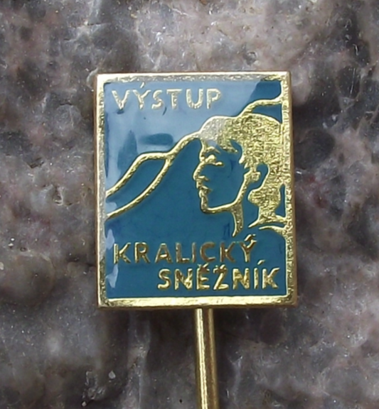 Vintage Králický Sněžník 1423m Youth Mountain Ascent Pin Badge