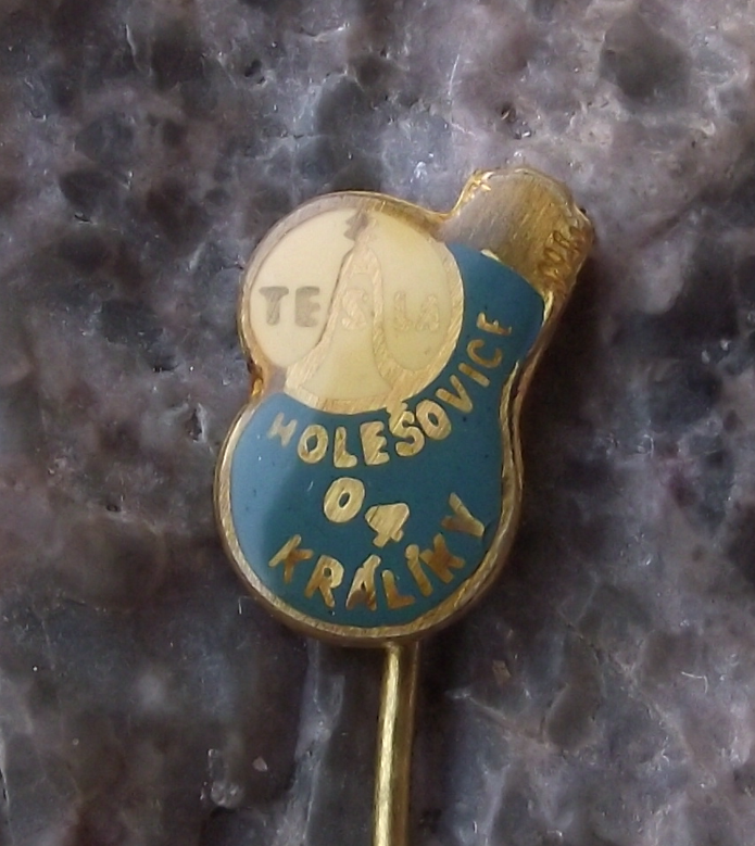Vintage Tesla Sine Wave Logo Holesovice Kraliky 04 Light Bulb Motif Pin Badge