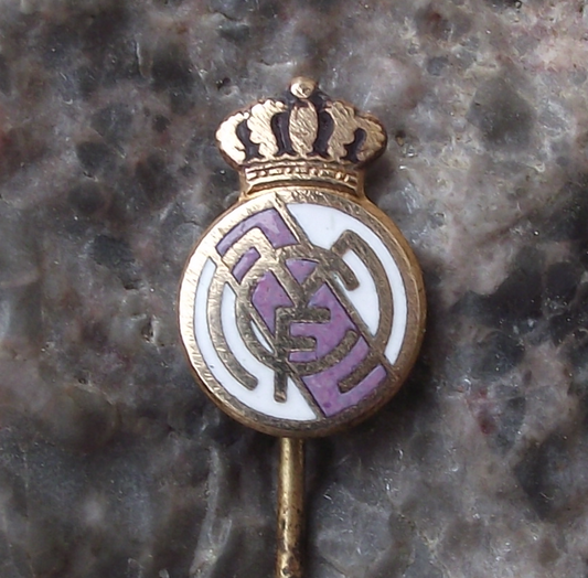 Vintage Real Madrid CF Spain Soccer Football Crest Crown Pin Badge