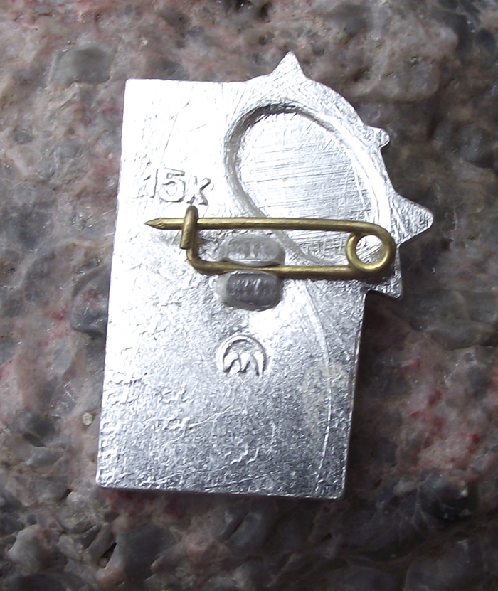 Vintage Soviet Order of Victory Day 9th May Shooting Stars Pin Badge