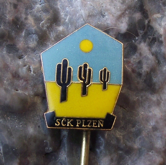 Vintage Cactus Club Society of Plzen Czechoslovakia Members Pin Badge