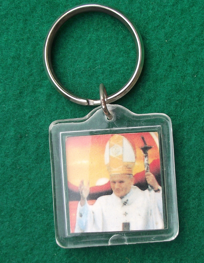 Vintage Pope John Paul II Catholic Papal Vestments Religious Plastic Key Ring