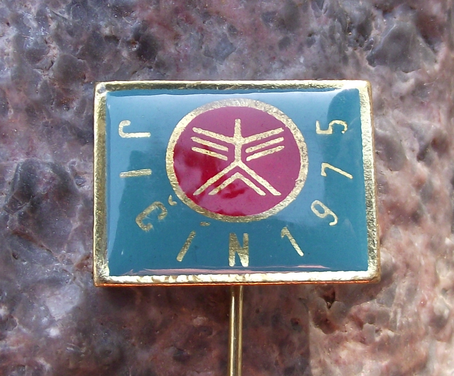 1975 Czech Spartakiad Mass Gymnastics Event Jicin Jičín Pin Badge