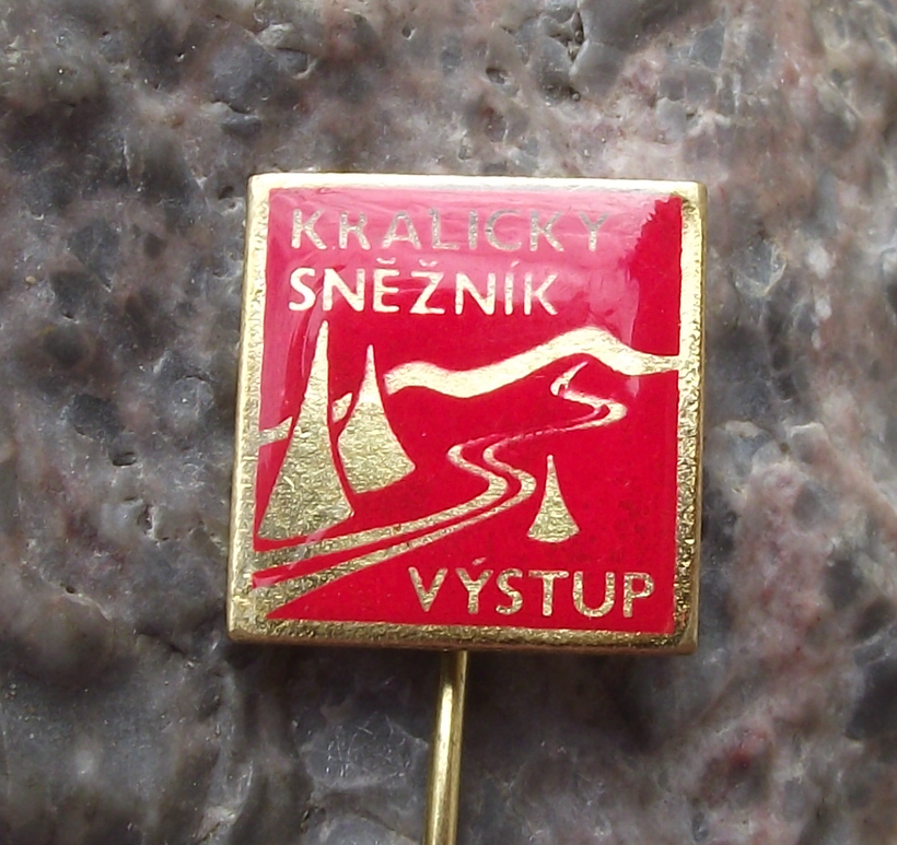 Vintage Králický Sněžník Kralicky SneznikYouth Mountain Ascent Pin Badge