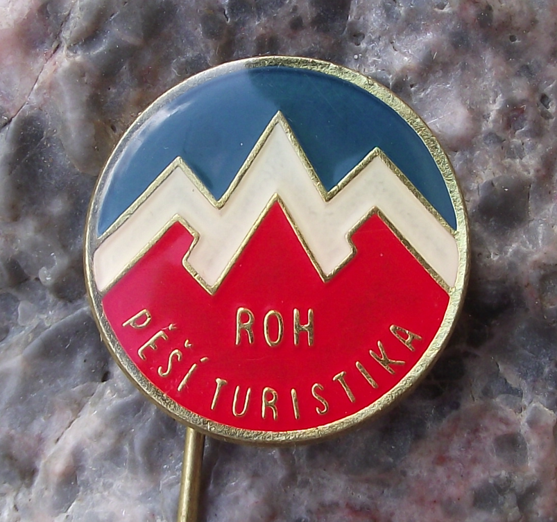 Vintage Trade Union ROH Mountain Hiking and Walking Event Sports Pin Badge
