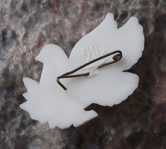 Vintage Soviet Union Russian White Dove Peace Plastic Pin Badge