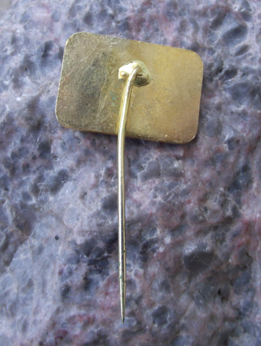 1978 100 km Kilometres Spring Walk National Walking Event Jarní kilometry Pin Badge