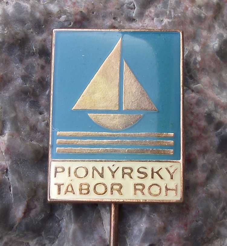 Vintage Czech Pioneer Pionyr Youth Camp ROH Yacht Sailing Pin Badge