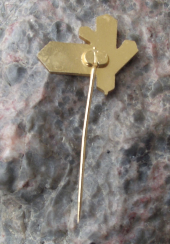 1964 100 km Kilometres Spring Walk National Walking Event Jarní kilometry Pin Badge
