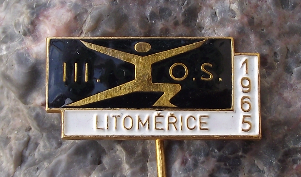 1965 Czech 3rd Spartakiad Mass Gymnastics Regional Event Litomerice Pin Badge