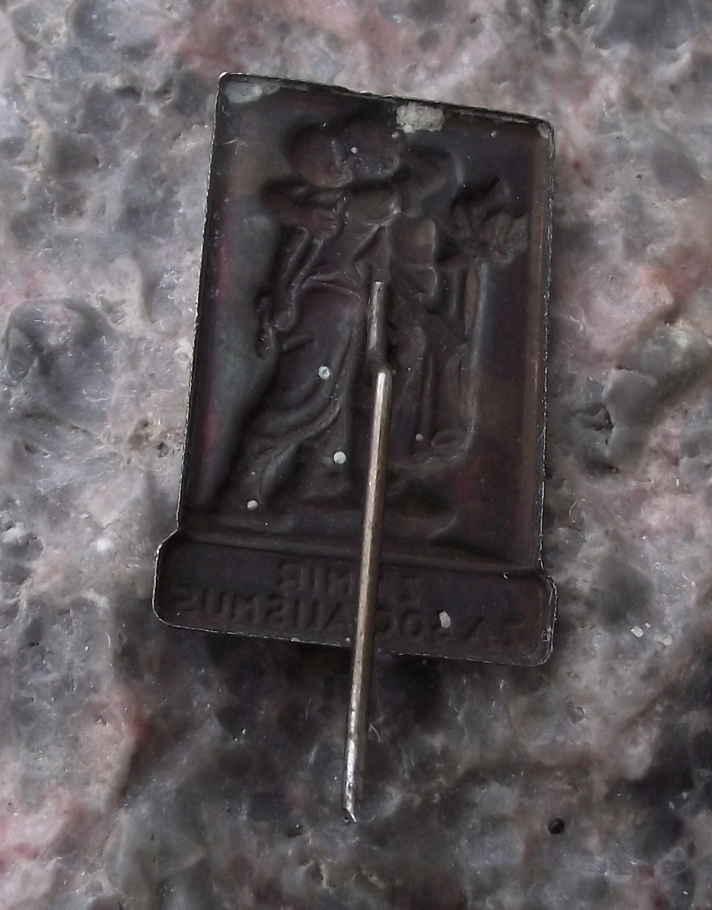 Vintage For Peace For Socialism Slogan Soldier and Partisan Embrace Pin Badge
