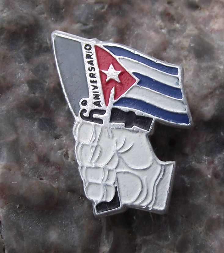 Vintage Cuba Cuban National Anniversary Machete Flag Pin Badge