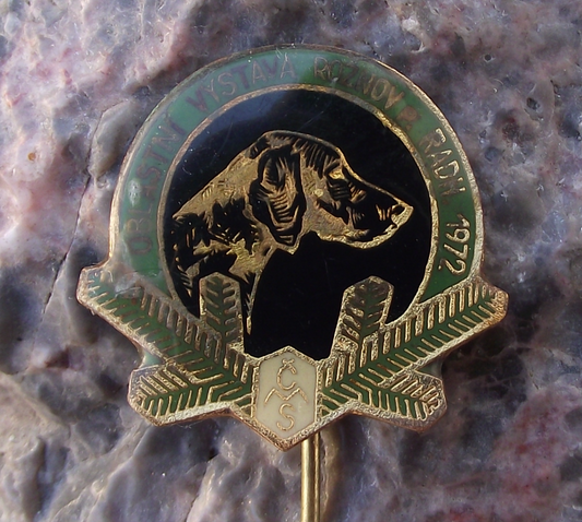 Vintage 1972 Czech Hunting Dog Show Pin Badge Roznov pod Radhostem CMS Pointer