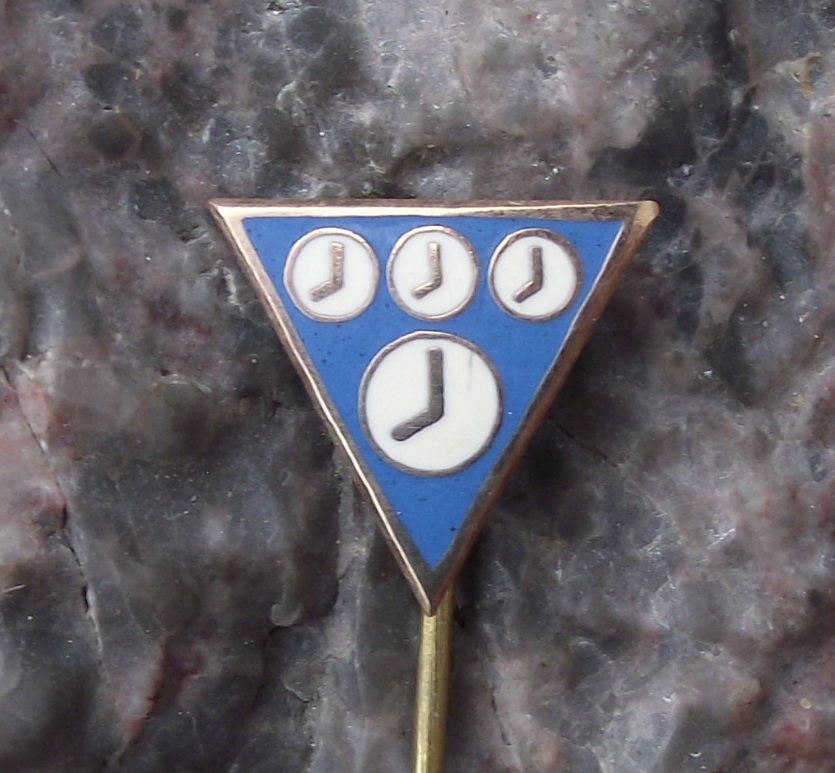 Vintage Pragotron Time Measuring Timekeeping Systems Clock Logo Pin Badge