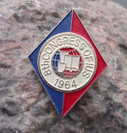 1964 IUS International Students Union 8th Congress Sofia Bulgaria Pin Badge