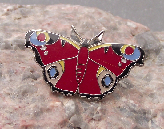 European Japanese Asian Peacock Aglais Io Butterfly Insect Pin Badge