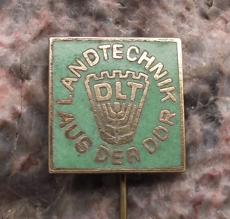 Vintage DLT Landtechnik Aus Der DDR East German Farming Agricultural Pin Badge