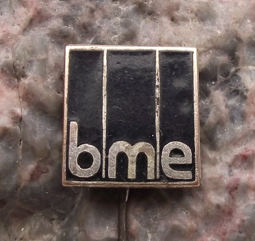 Vintage BME Buromaschinen DDR East German Electronics Export Pin Badge