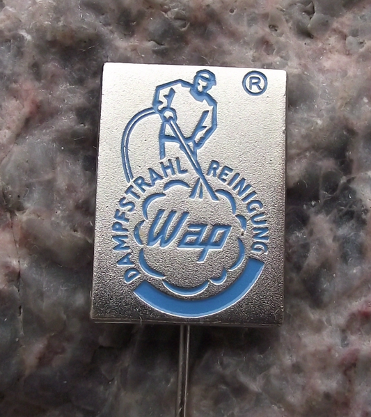 Vintage WAP Dampstrahl Reinigung Pressure Washers East German Pin Badge