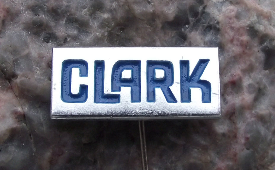 Vintage Clark Material Handling Company Construction Fork Lift Trucks Pin Badge