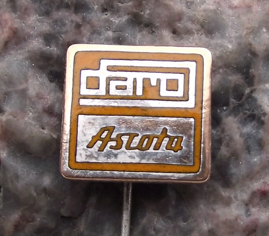 Vintage Daro Typewriters East German DDR Ascota Adding Machine Pin Badge - Badgecrazy