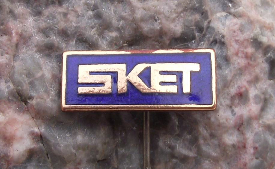 Vintage VEB Sket Magdeburg East German Engineering Pin Badge